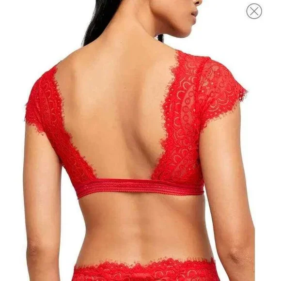 FREE PEOPLE Eyes on You Lace Plunge Bralette Red X-Large NEW - Picture 3 of 7
